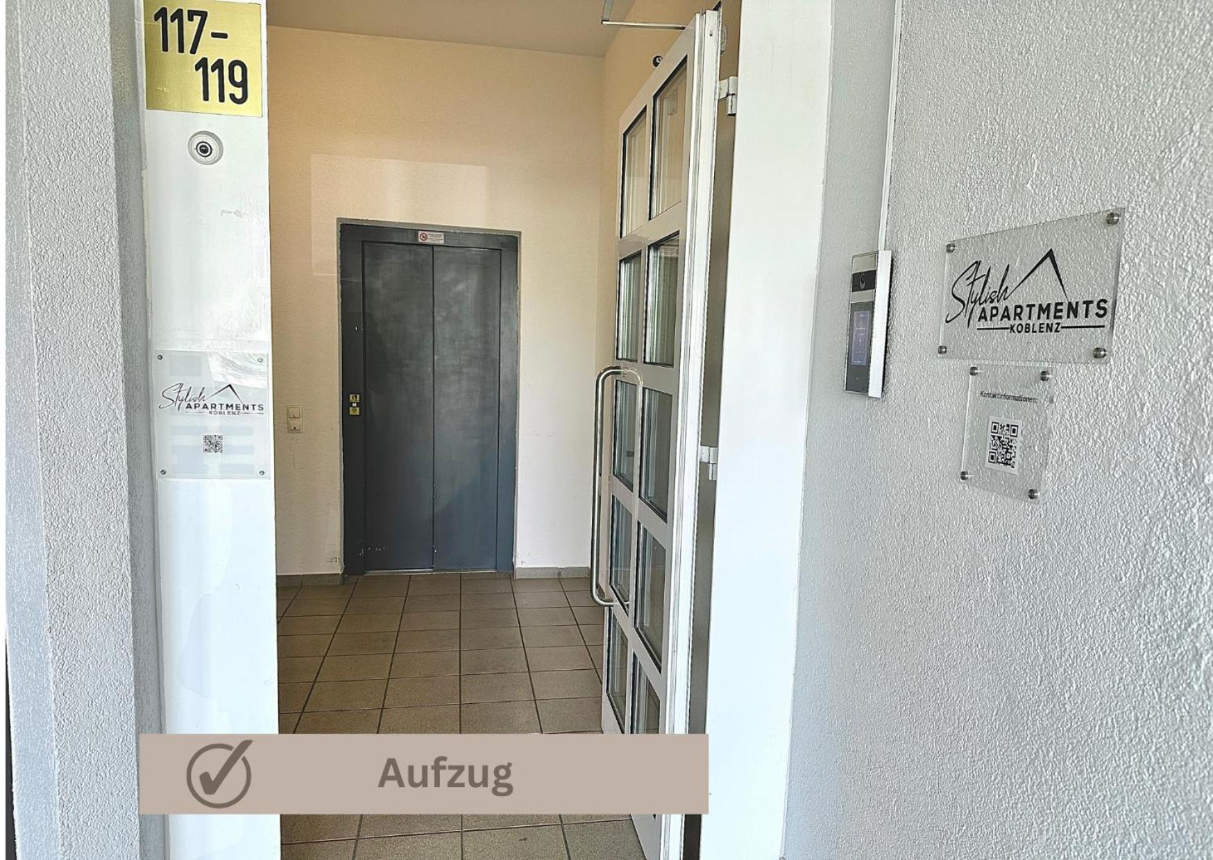 Special Apartment - Stadtnah, Balkon, Parkplatz, E-Ladestation, Gitterbox Fuer Fahrraeder, Fitnessstudio Coblenza Esterno foto